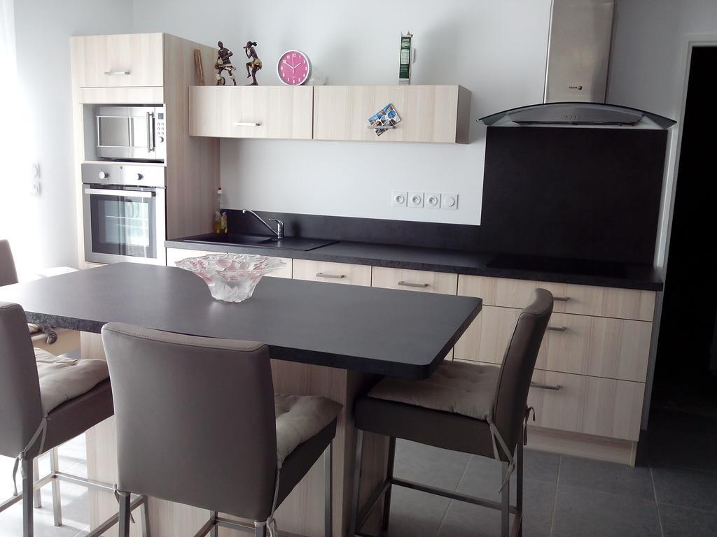 Chambres D'Hotes Drome Chatuzange-le-Goubet エクステリア 写真
